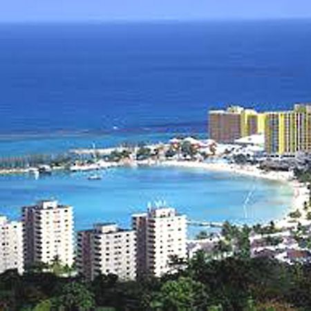 Turtle Beach Towers Apt 22 C - Ocho Rios Kültér fotó