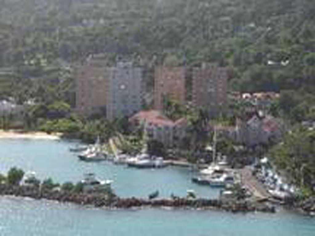 Turtle Beach Towers Apt 22 C - Ocho Rios Kültér fotó