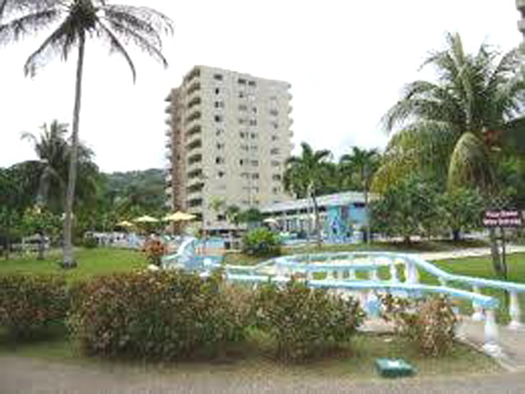 Turtle Beach Towers Apt 22 C - Ocho Rios Kültér fotó