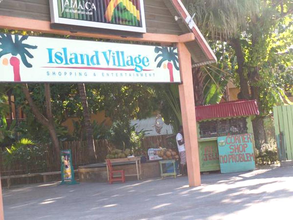 Turtle Beach Towers Apt 22 C - Ocho Rios Kültér fotó