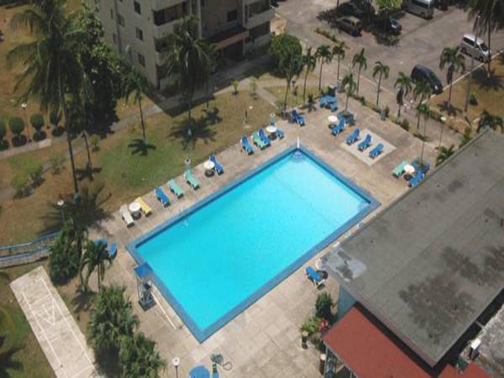 Turtle Beach Towers Apt 22 C - Ocho Rios Kültér fotó