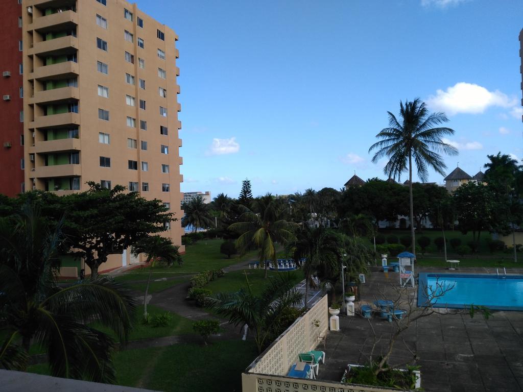 Turtle Beach Towers Apt 22 C - Ocho Rios Kültér fotó